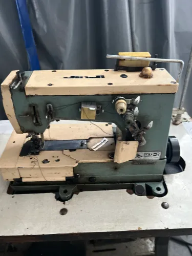 Máquina Industrial Jack GK73-2 ? Fechadeira/Overlock Industrial