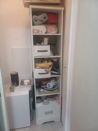 ESTANTE ARMÁRIO COM GAVETA