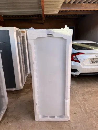 Freezer Vertical Consul 254L CVU26MB