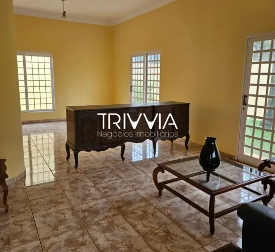 Excelente Casa com piscina, espaço gourmet e amplo quintal