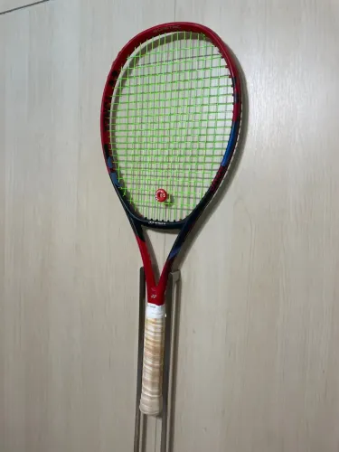 Yonex VCore 98 - 2023 - Escarlate