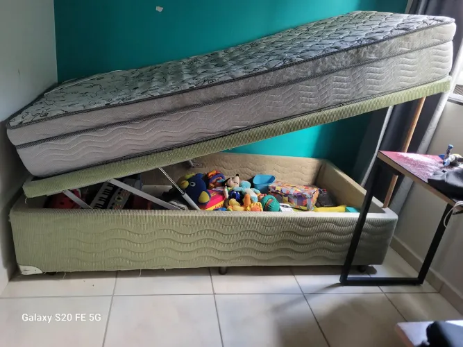 Cama Box solteiro com baú