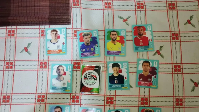 Figurinhas avulsas da copa de 2026 e brilhantes