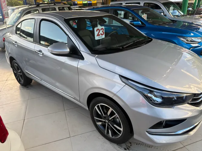 Fiat Cronos Precision 1.3 16V Flex Aut. 2023