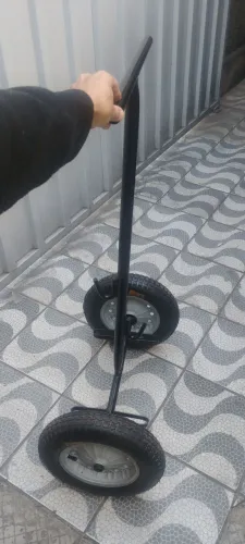 Carrinho para transporte de barril de chopp 