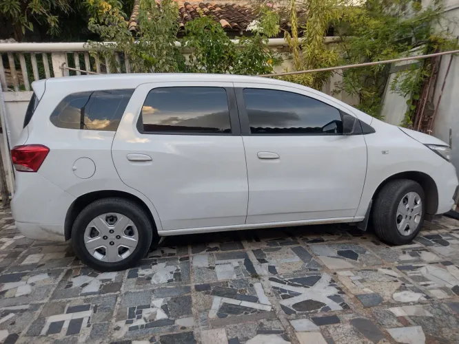 Chevrolet Spin LS 1.8 8V Econo.flex 5P Mec. 2023
