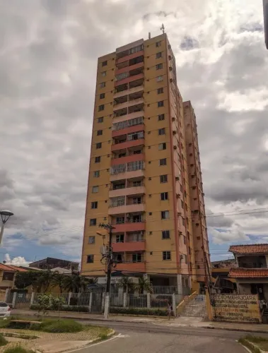 Alugo Apto Com 2 Quartos Na Pedreira