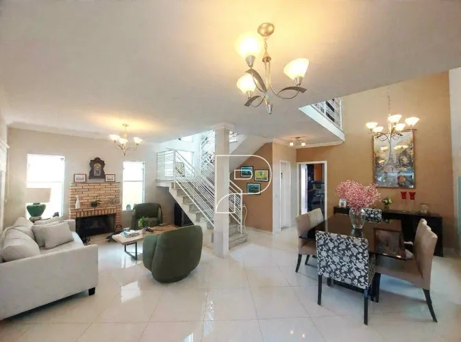 Casa com 3 dormitórios à venda, 199 m² por R$ 1.480.000,00 - Granja Viana - Cotia/SP