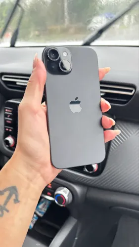 iPhone 15 128GB original