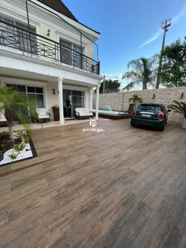 Casa residencial com 4 quartos, 3 suítes e piscina no Recreio dos Bandeirantes