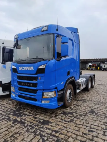Scania R560 super 6x4 suspensão molas