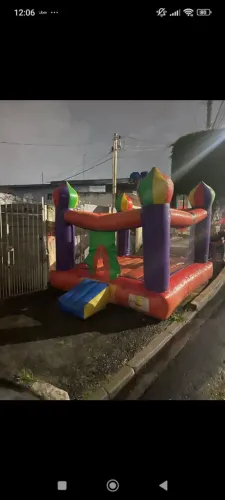 Pula pula inflável usado venda com motor 