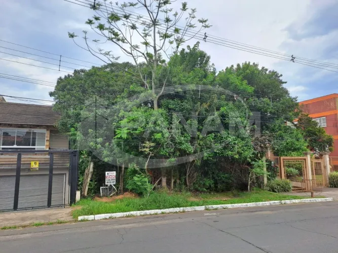 Terreno com 357², no Bairro Jardim Planalto