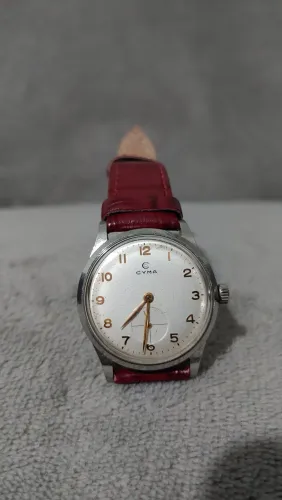 Relógio Cyma vintage