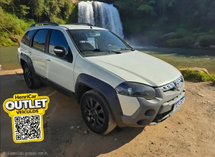 Fiat Palio Weekend Adventure Locker 1.8 Flex 2017