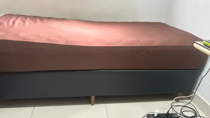 Cama de solteiro completa castor