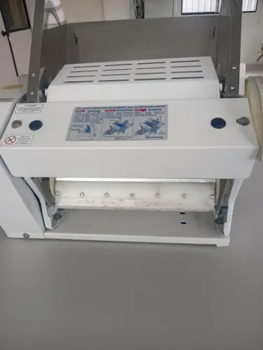 Maquina profissional de massas 