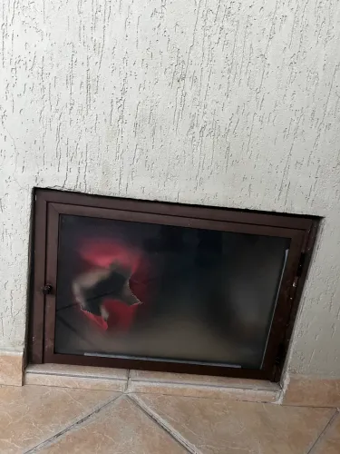 Porta de alumínio com vidro jateado