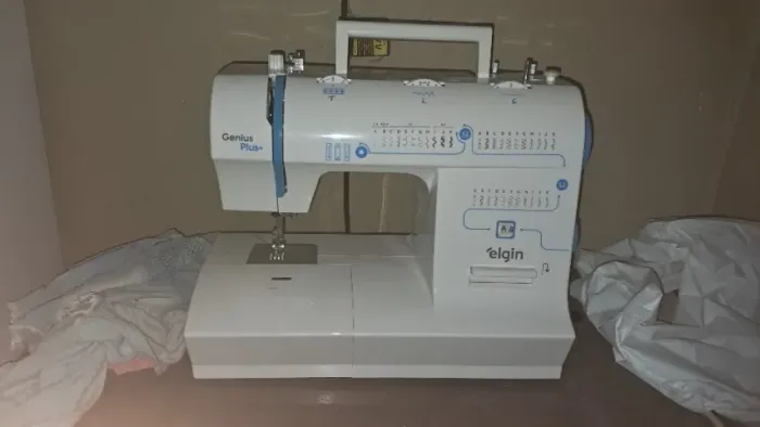 Maquina de costura