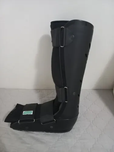 Bota Robocop Imobilizadora Chantal