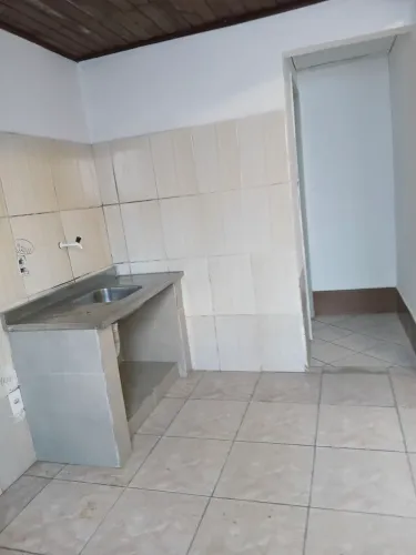 Alugo peça