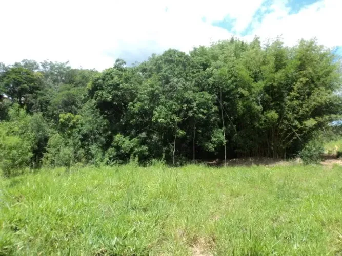 Pará de Minas - Sítio - 24.500 m² - Só R$ 20.000,00 de entrada