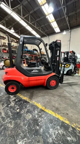 Empilhadeira GLP 2,5 Ton Linde | Pronta para Uso | Curitiba