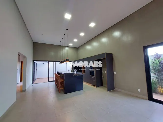 Casa com 3 suítes para alugar, 296 m² por R$ 8.000/mês - Tamboré - Bauru/SP