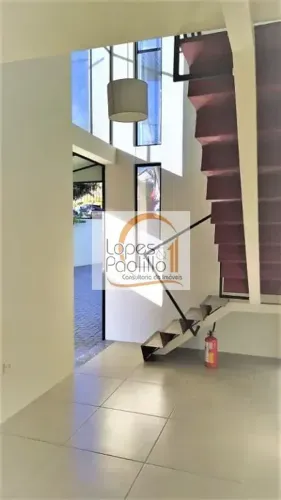 Prédio de Salas Comerciais com renda mensal no Boulevard no Centro de Jarinu!!