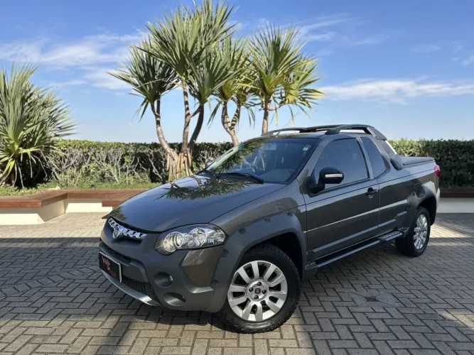 Fiat Strada Adv. Ext./ Ext.1.8 Locker Flex CE 2015