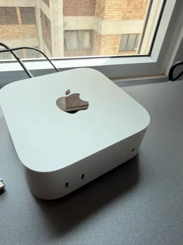 Apple mac mini 2024 - 16GB RAM - 256GB SSD - garantia março 2027