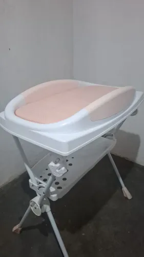 BANHEIRA TROCADOR FEMININO