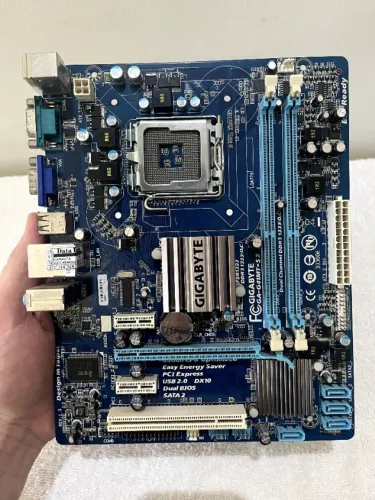 Placa Mãe Gigabyte GA-G41MT-S2