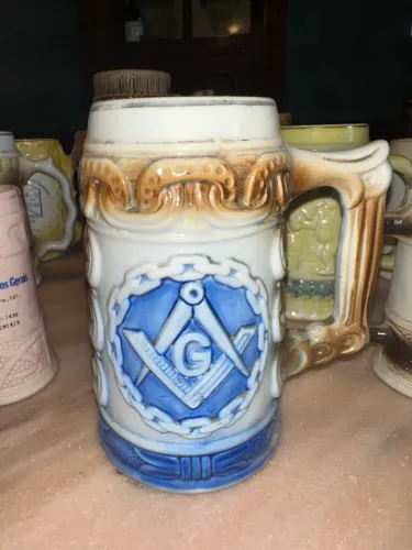 CANECA MAÇÔNICA - CERÂMICA DECORATIVA