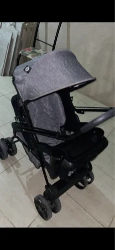 Vendo carinho usado mais em bom estado 