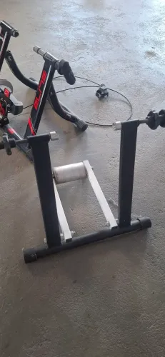 Rolo de treino de bike