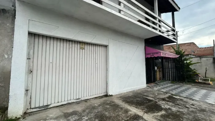 Casa com 2 dormitórios à venda, 150 m² por R$ 325.000,00 - Estiva - Taubaté/SP