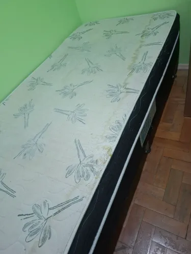 Box solteiro