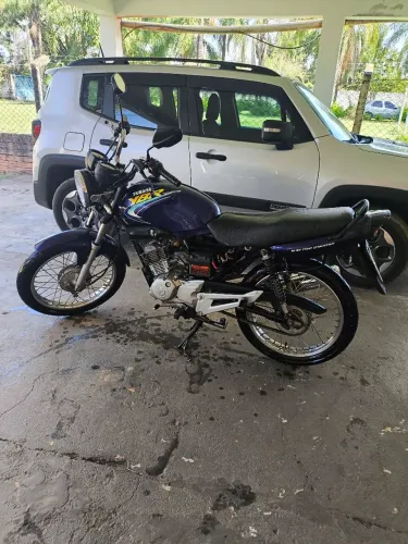 Yamaha YBR 125E 2003 com partida elétrica