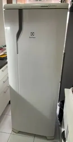 GELADEIRA ELECTROLUX SEMINOVA