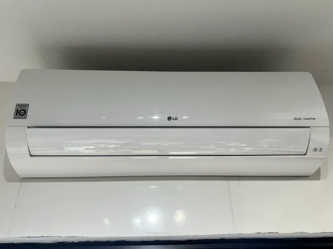 Ar condicionado LG 18btus Inverter Frio/Quente