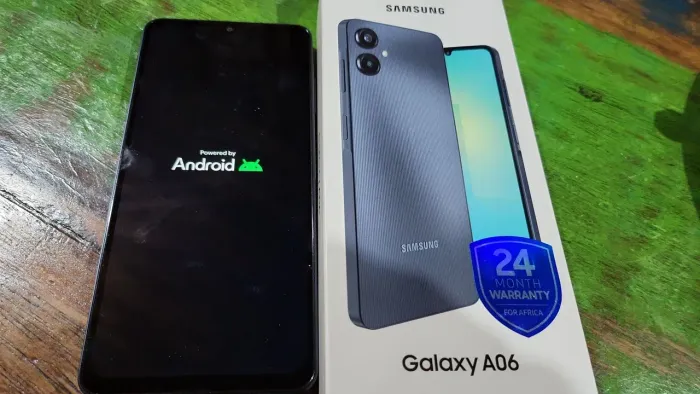 Celular Galáxia A06