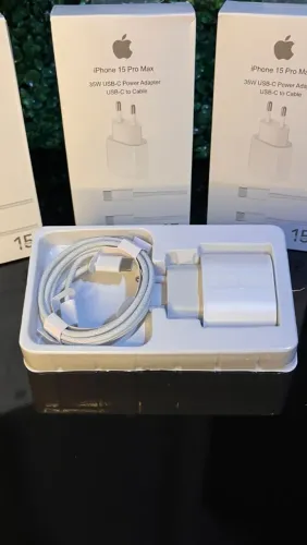 Kit carregador turbo 20w para iPhone + cabo USB-C para Lightning(1m)