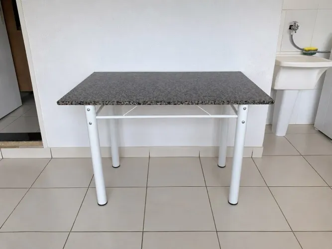 Mesa Para Sala de Jantar Tampo em Granito 120x75