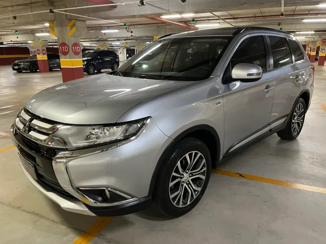 Mitsubishi Outlander 3.0/ GT 3.0 V6 Aut. 2016