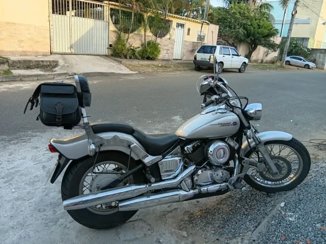 VENDO OU TROCO YAMAHA XVS 650CC DRAG STAR