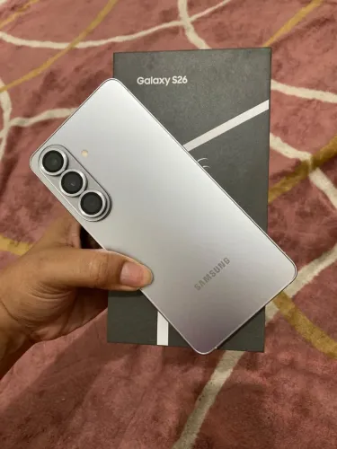 Samsung Galaxy S26 256gb Prata 6 meses de garantia.