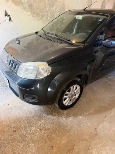 Fiat Uno Vivace/rua 1.0 EVO Fire Flex 8V 5P 2013