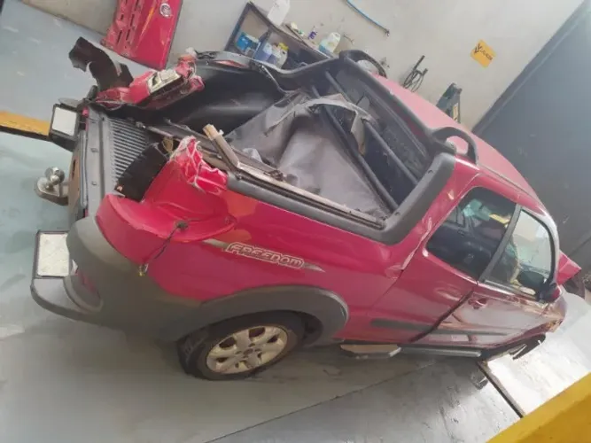 Sucata Fiat Strada 1.4 Fire Flex Peças Motor