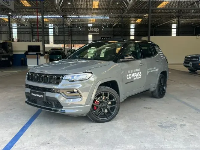 Jeep Compass Black Hurricane 2.0 4X4 TB Aut. 2026